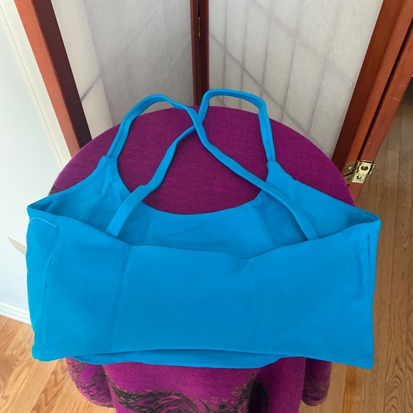 Fused Hawaii Ho’okena Small “Waterfall” bikini top - Picture 5 of 15